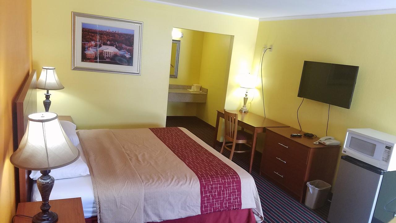 Roadway Inn Troy Εξωτερικό φωτογραφία